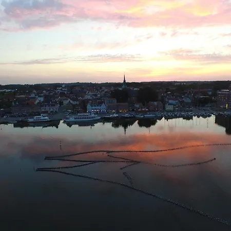 Schleiblick App 6 Daire Rabenkirchen-Faulück